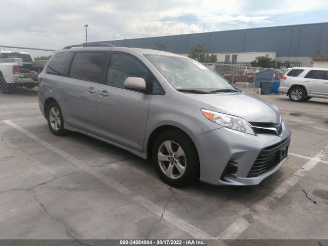 TOYOTA SIENNA 2018 5tdkz3dc1js930282