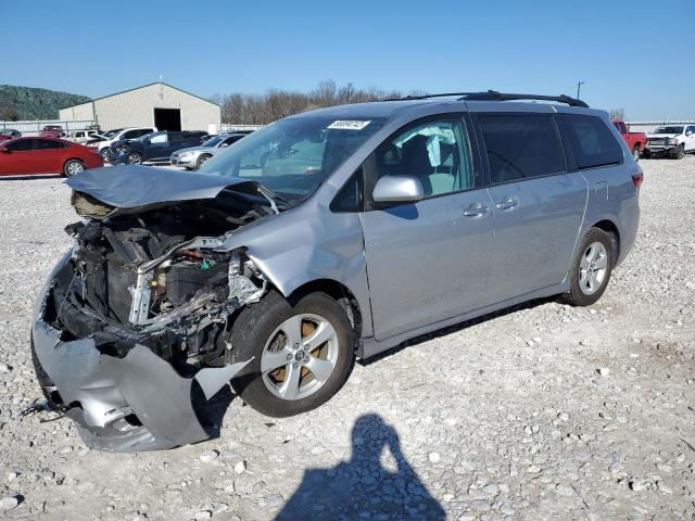 TOYOTA SIENNA LE 2018 5tdkz3dc1js945719