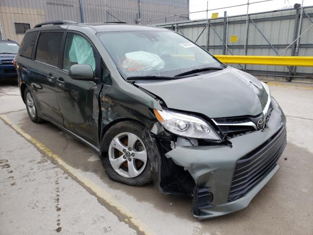 TOYOTA SIENNA LE 2018 5tdkz3dc1js957305