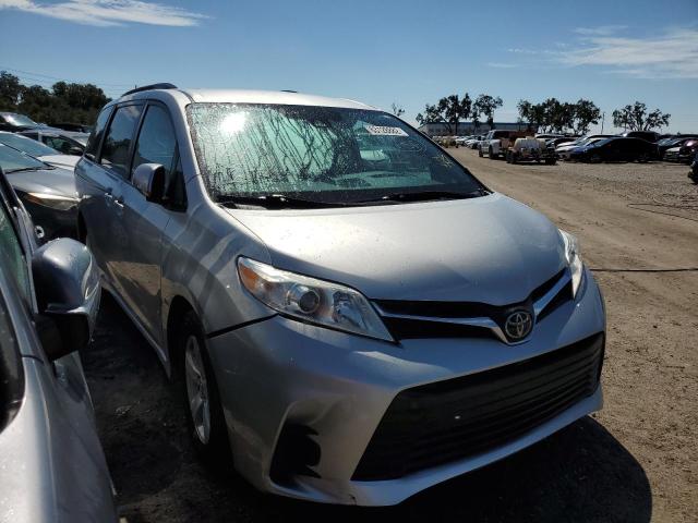 TOYOTA SIENNA LE 2019 5tdkz3dc1ks980181