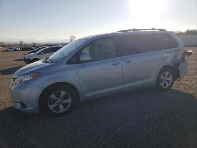 TOYOTA SIENNA LE 2017 5tdkz3dc2hs776692