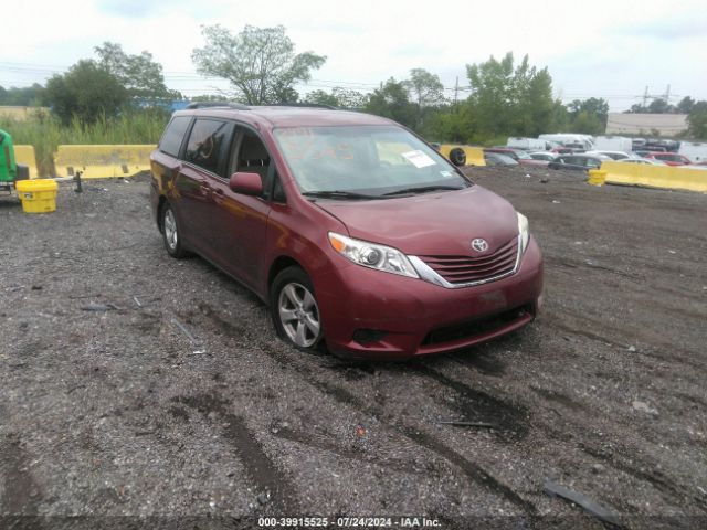 TOYOTA SIENNA 2017 5tdkz3dc2hs782766