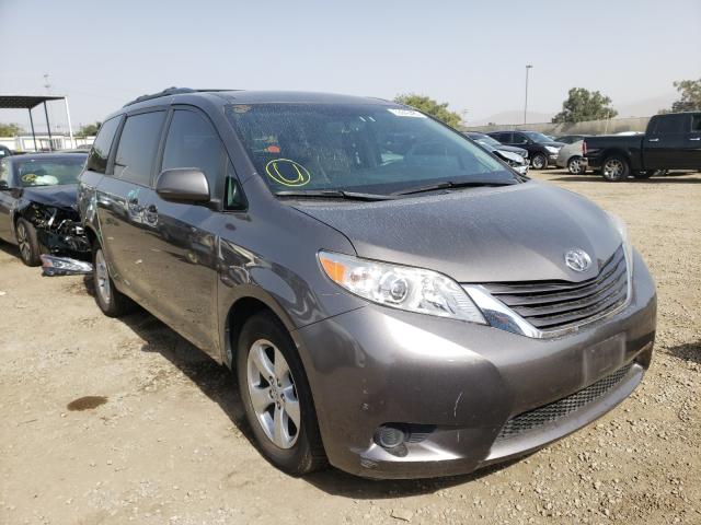 TOYOTA SIENNA LE 2017 5tdkz3dc2hs804622