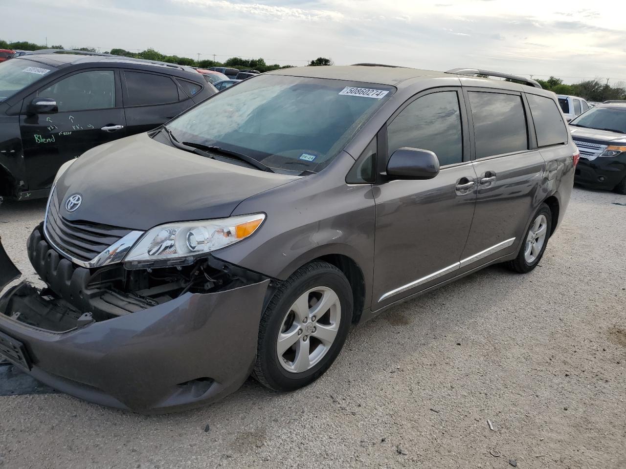 TOYOTA SIENNA 2017 5tdkz3dc2hs827673