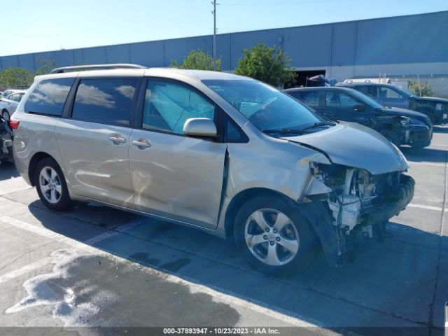 TOYOTA SIENNA 2017 5tdkz3dc2hs831724