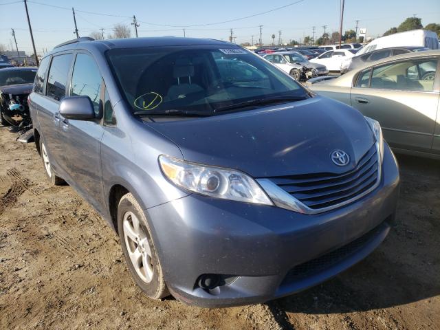 TOYOTA SIENNA LE 2017 5tdkz3dc2hs853545