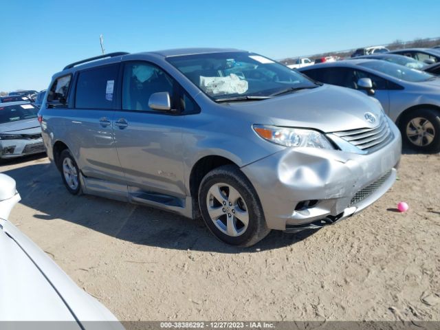 TOYOTA SIENNA 2017 5tdkz3dc2hs867218