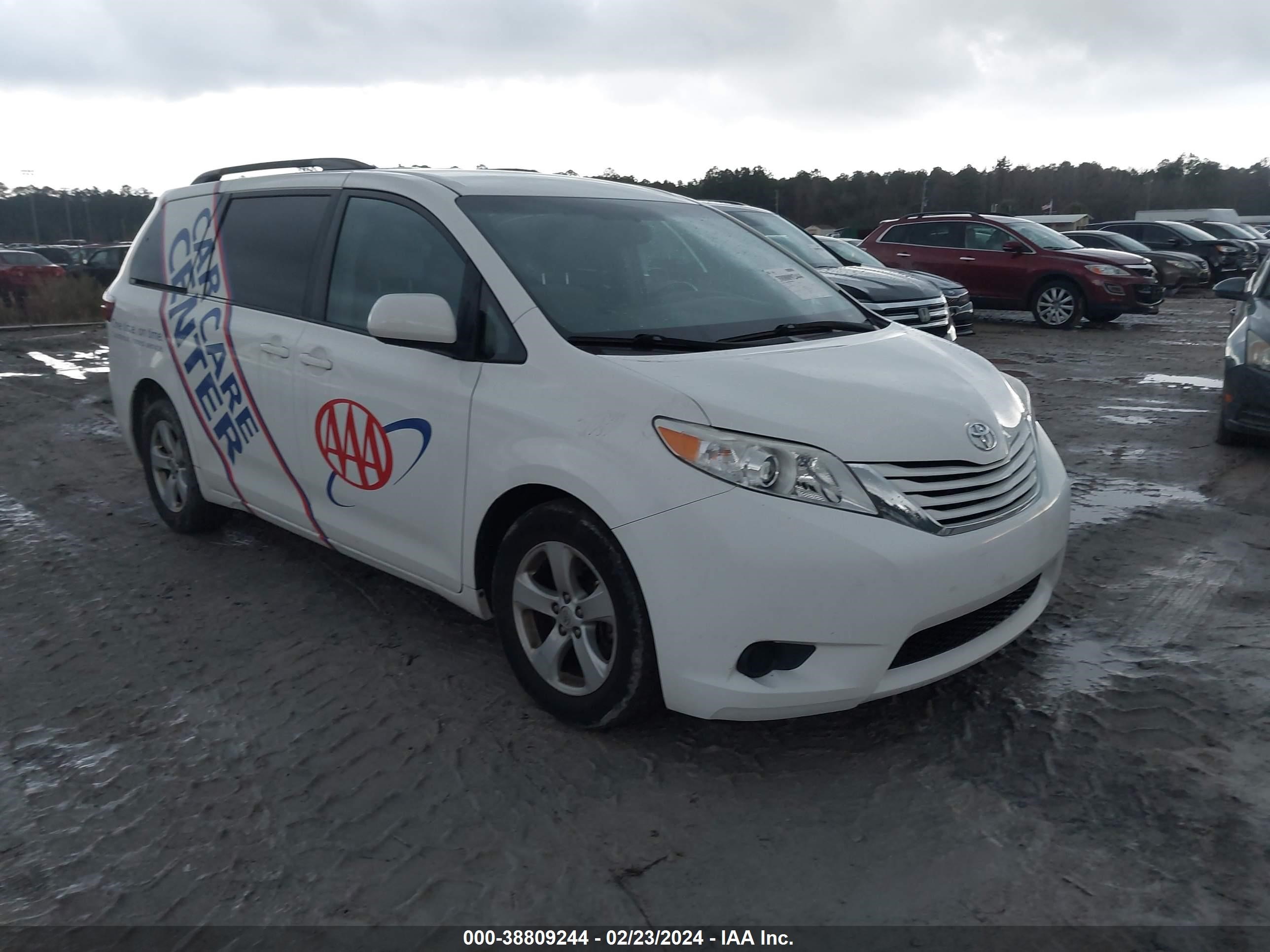 TOYOTA SIENNA 2017 5tdkz3dc2hs868756