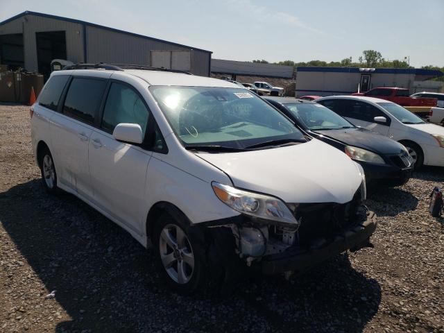 TOYOTA SIENNA LE 2018 5tdkz3dc2js904239