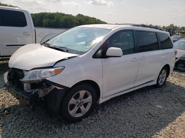 TOYOTA SIENNA LE 2018 5tdkz3dc2js955112