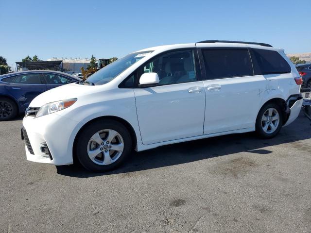 TOYOTA SIENNA LE 2020 5tdkz3dc2ls021695