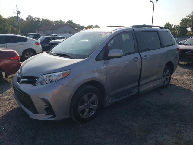 TOYOTA SIENNA LE 2020 5tdkz3dc2ls074171