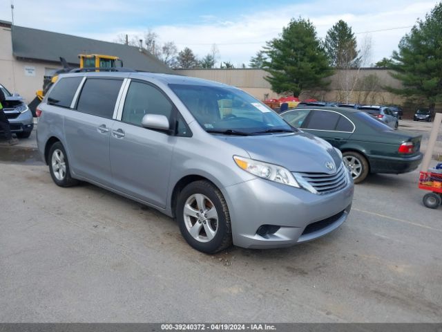 TOYOTA SIENNA 2017 5tdkz3dc3hs786583