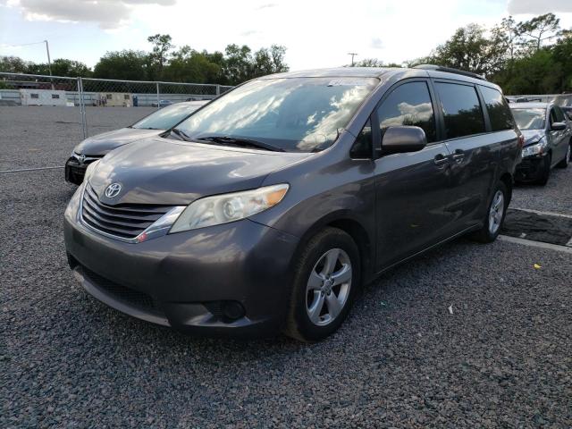 TOYOTA SIENNA LE 2017 5tdkz3dc3hs793212