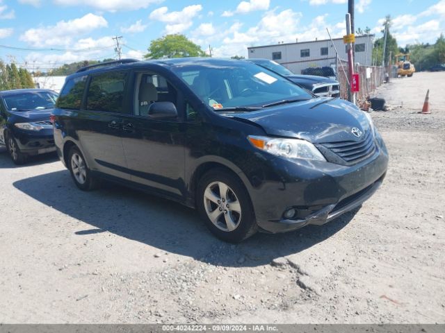 TOYOTA SIENNA 2017 5tdkz3dc3hs827469