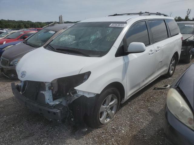 TOYOTA SIENNA LE 2017 5tdkz3dc3hs852968