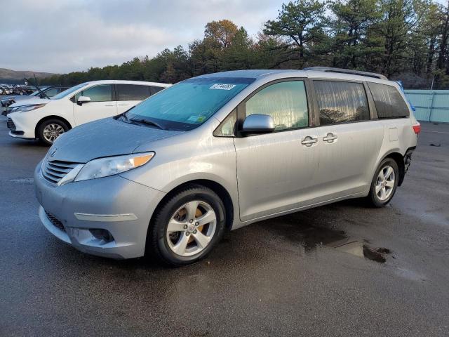 TOYOTA SIENNA LE 2017 5tdkz3dc3hs856552