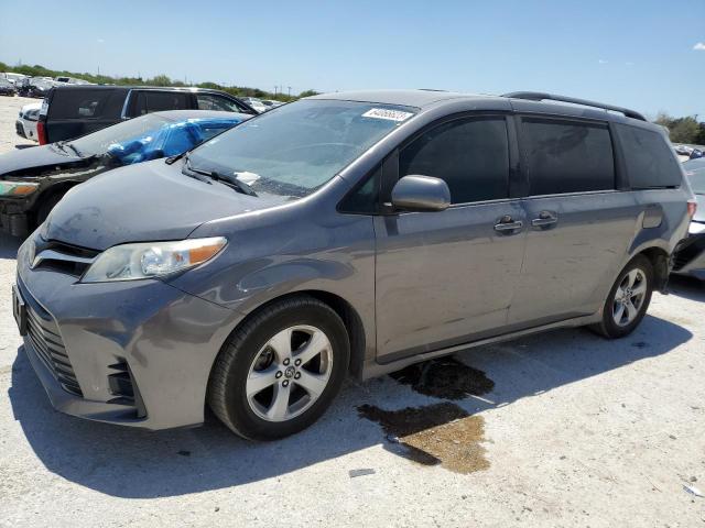 TOYOTA SIENNA LE 2018 5tdkz3dc3js929361