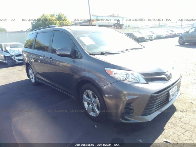 TOYOTA SIENNA 2018 5tdkz3dc3js940375