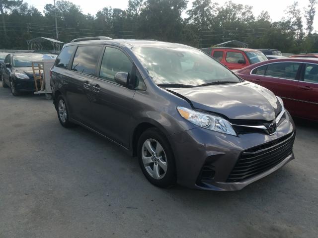 TOYOTA SIENNA LE 2018 5tdkz3dc3js943132