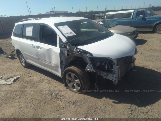 TOYOTA SIENNA 2019 5tdkz3dc3ks012504