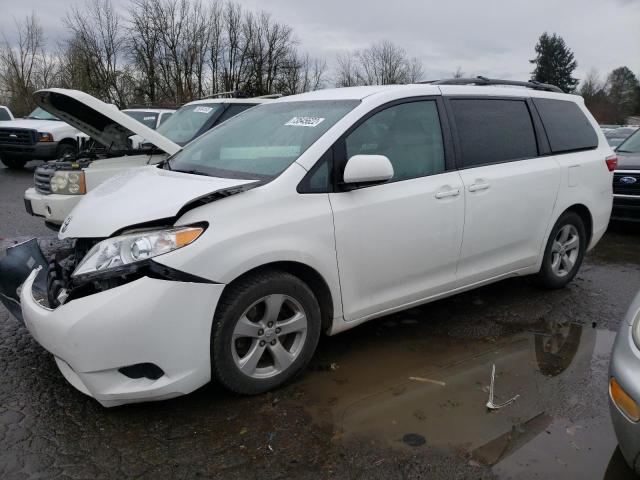 TOYOTA SIENNA LE 2017 5tdkz3dc4hs769565