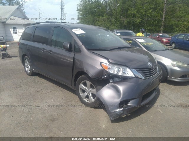 TOYOTA SIENNA 2017 5tdkz3dc4hs777939