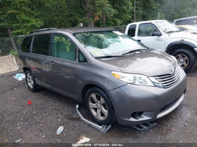 TOYOTA SIENNA 2017 5tdkz3dc4hs791226