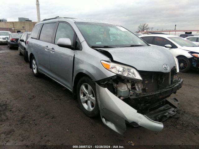 TOYOTA SIENNA 2017 5tdkz3dc4hs841610