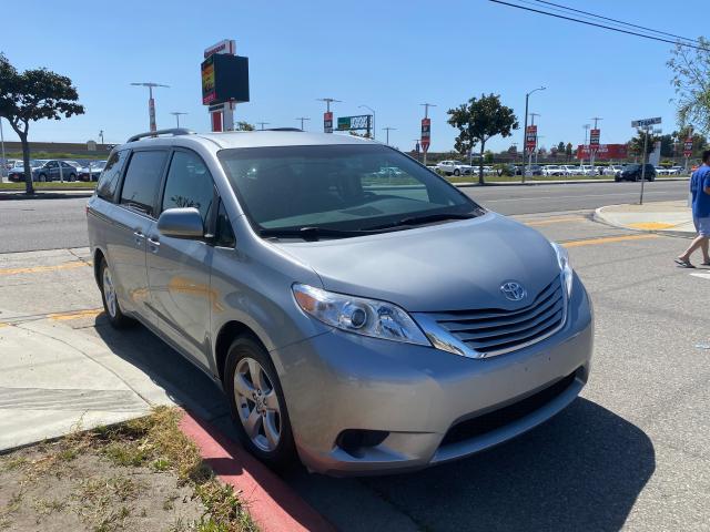 TOYOTA SIENNA 2017 5tdkz3dc4hs841655