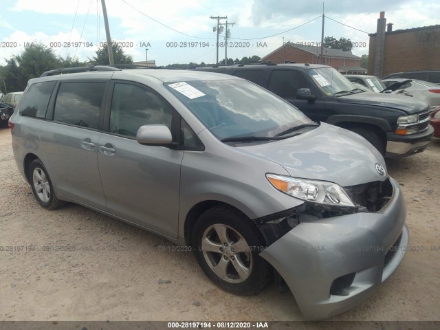 TOYOTA SIENNA 2017 5tdkz3dc4hs862568