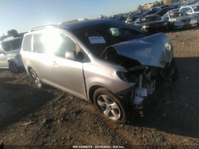 TOYOTA SIENNA 2018 5tdkz3dc4js901245