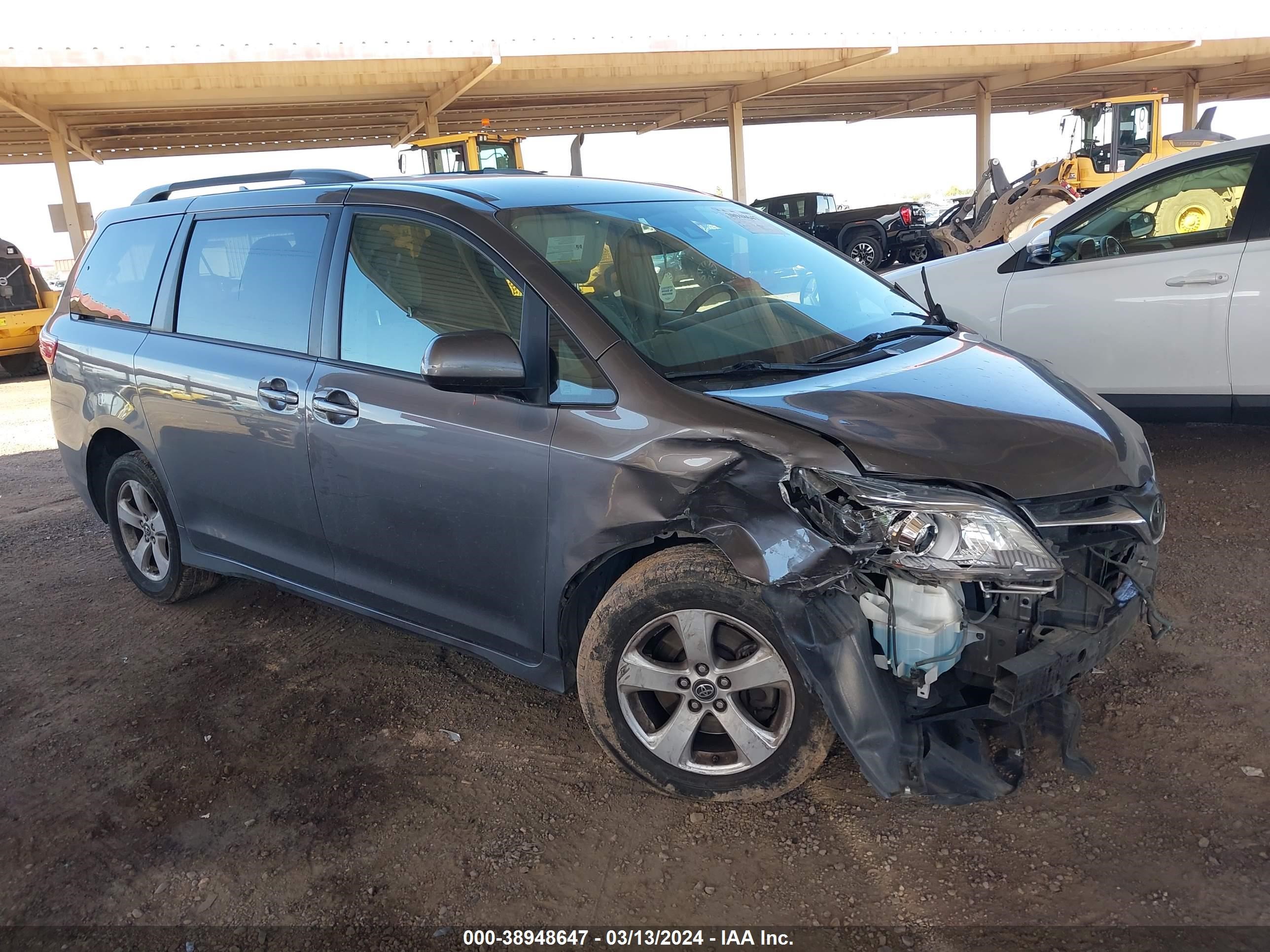 TOYOTA SIENNA 2018 5tdkz3dc4js930597