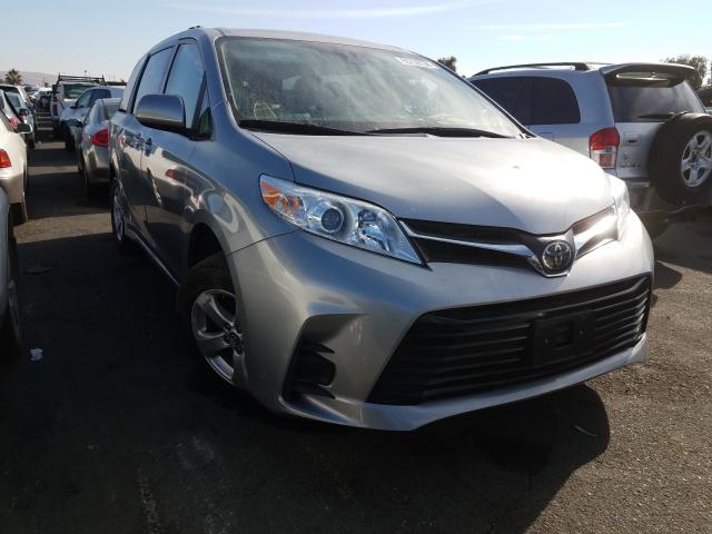 TOYOTA SIENNA LE 2018 5tdkz3dc4js935069