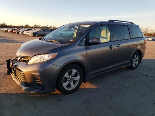 TOYOTA SIENNA LE 2018 5tdkz3dc4js963549