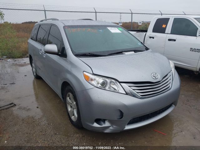 TOYOTA SIENNA 2017 5tdkz3dc5hs768943