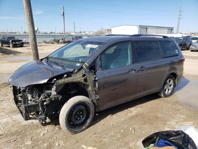 TOYOTA SIENNA LE 2017 5tdkz3dc5hs801407