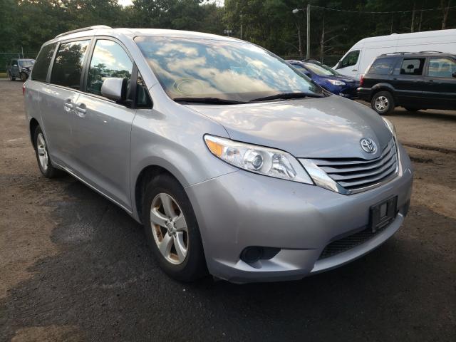 TOYOTA SIENNA LE 2017 5tdkz3dc5hs825559