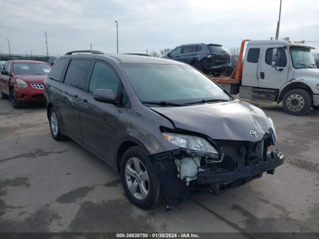 TOYOTA SIENNA 2017 5tdkz3dc5hs852518