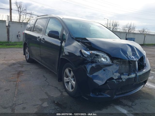 TOYOTA SIENNA 2017 5tdkz3dc5hs861560