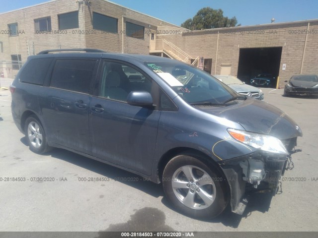 TOYOTA SIENNA 2017 5tdkz3dc5hs861638