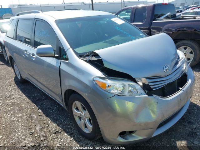 TOYOTA SIENNA 2017 5tdkz3dc5hs871537