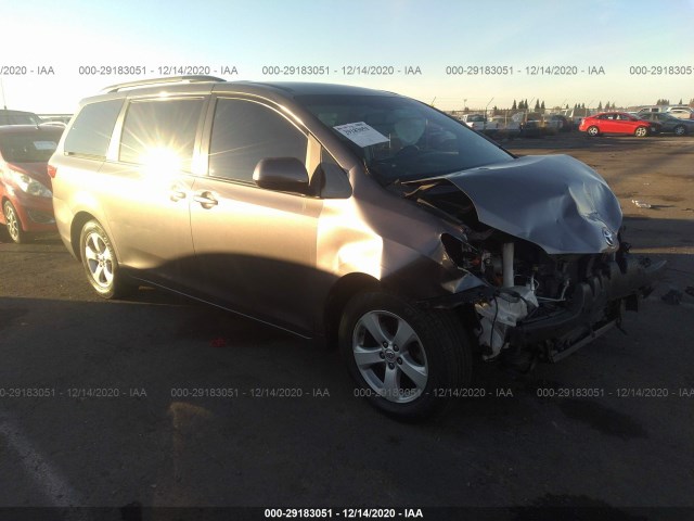 TOYOTA SIENNA 2017 5tdkz3dc5hs878536