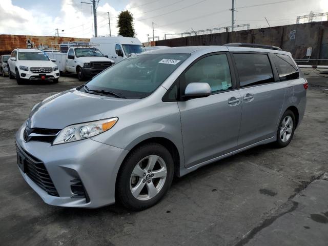 TOYOTA SIENNA LE 2018 5tdkz3dc5js929863