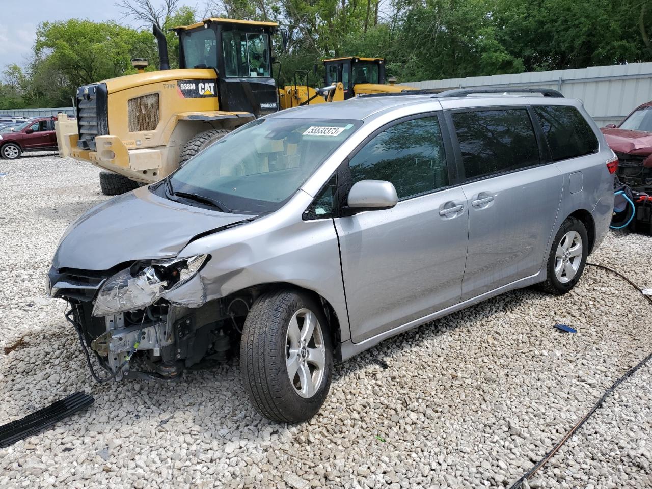 TOYOTA SIENNA 2018 5tdkz3dc5js945920