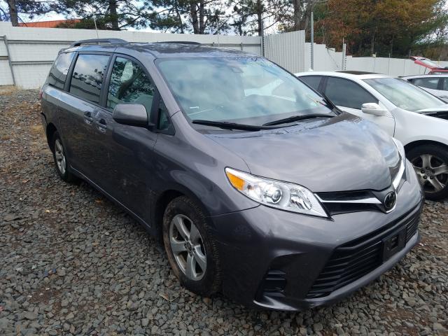 TOYOTA SIENNA LE 2018 5tdkz3dc5js959557