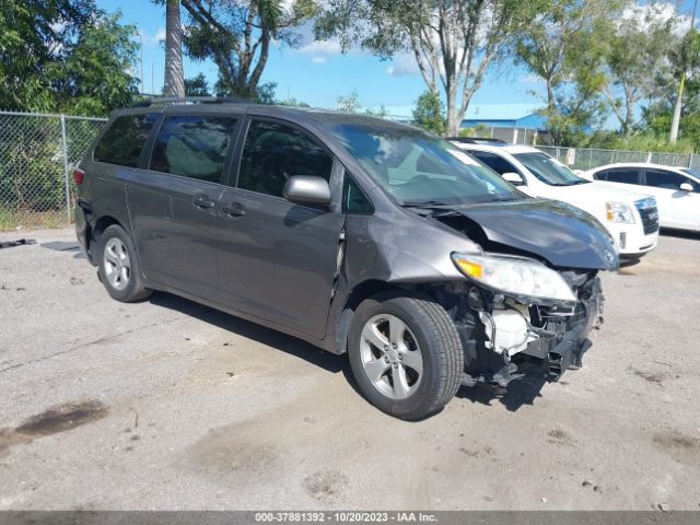 TOYOTA SIENNA 2017 5tdkz3dc6hs807426