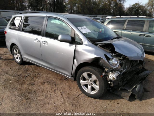 TOYOTA SIENNA 2017 5tdkz3dc6hs823335