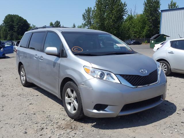 TOYOTA SIENNA LE 2017 5tdkz3dc6hs828907