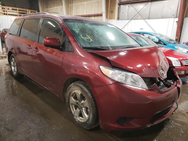 TOYOTA SIENNA LE 2017 5tdkz3dc6hs869876